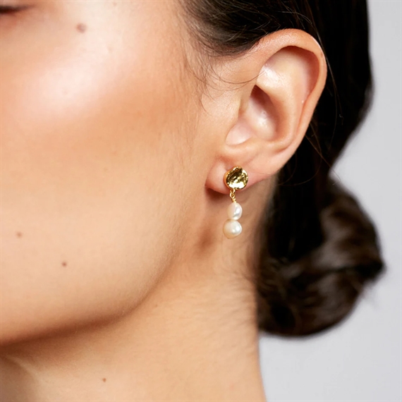 Anni Lu Pearly Drop Short Øreringe, Guld  